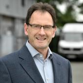 Porträt des Außendienstlers, Jan Schmidtchen, der Mewes Oberflächentechnik GmbH